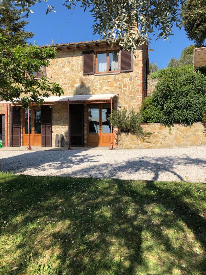 Podere Zelmira Apartment